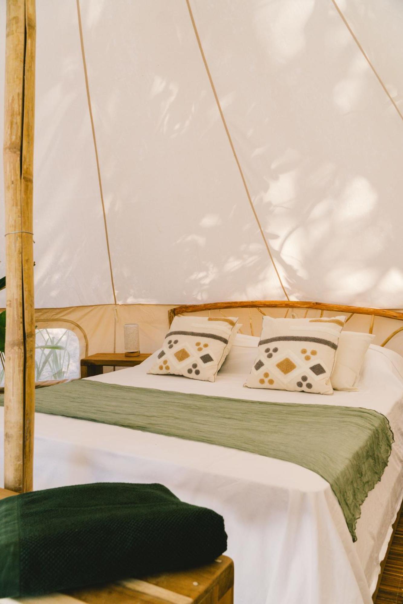 Luxury tent Parada Camp *